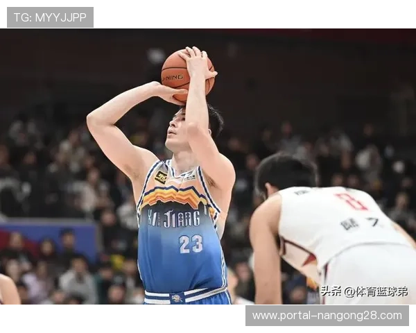 西尔扎提新疆队后场,攻防两端贡献 西尔扎提新疆队后场,攻防两端贡献